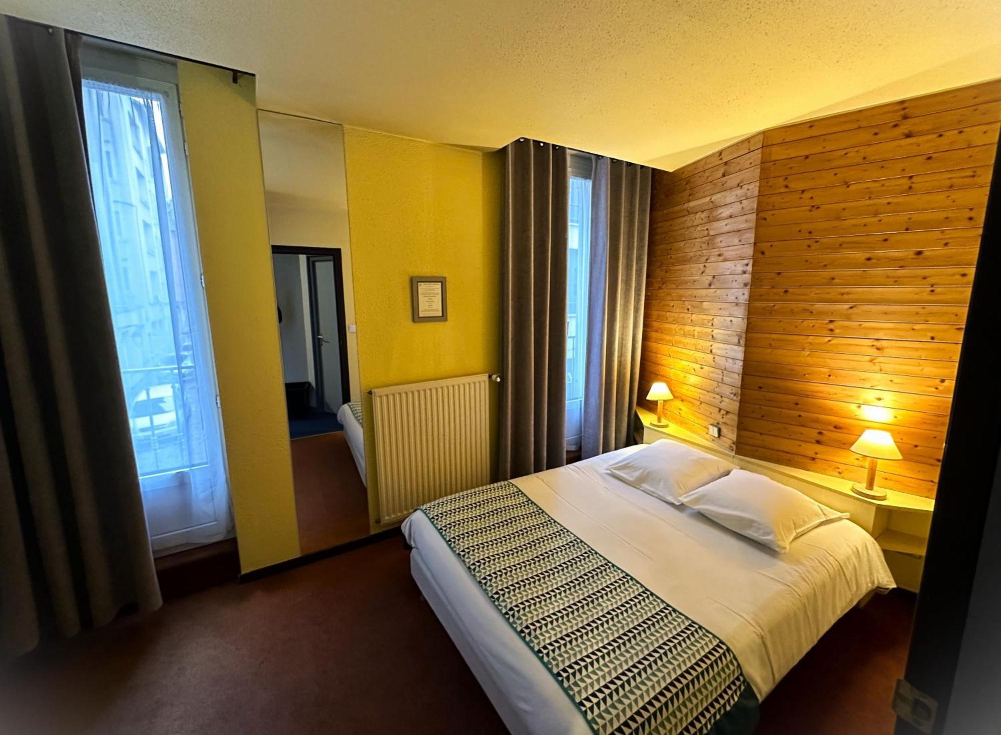 Dyke Hotel Le Puy-en-Velay المظهر الخارجي الصورة